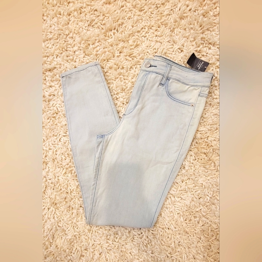 Abercrombie and Fitch Skinny Jeans